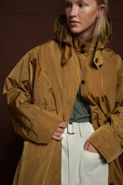 Soeur MANTEAU ADRIENNE -Soeur 02 014 VAGABOND ADRIENNE AOUT ALEX 0061