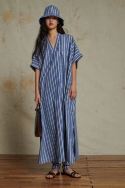 Soeur ROBE ARCACHON 14 Soeur ROBE ARCACHON -Soeur 04 006 ARCACHON ALBERT ASTI ANNA UMBRELLA 0008