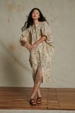 Soeur ROBE ALGER -Soeur 04 012 ALGER AZALEE 0017