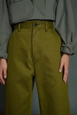 Soeur PANTALON ALISSIO 9 Soeur PANTALON ALISSIO -Soeur 05 010 ALISSIO AOUT ASTREE 0026