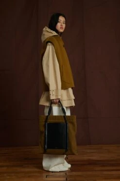 Soeur SAC AMIR -Soeur 06 013 VAGABOND ALEX ANVERS1 ADELINE1 AMIR1 0008