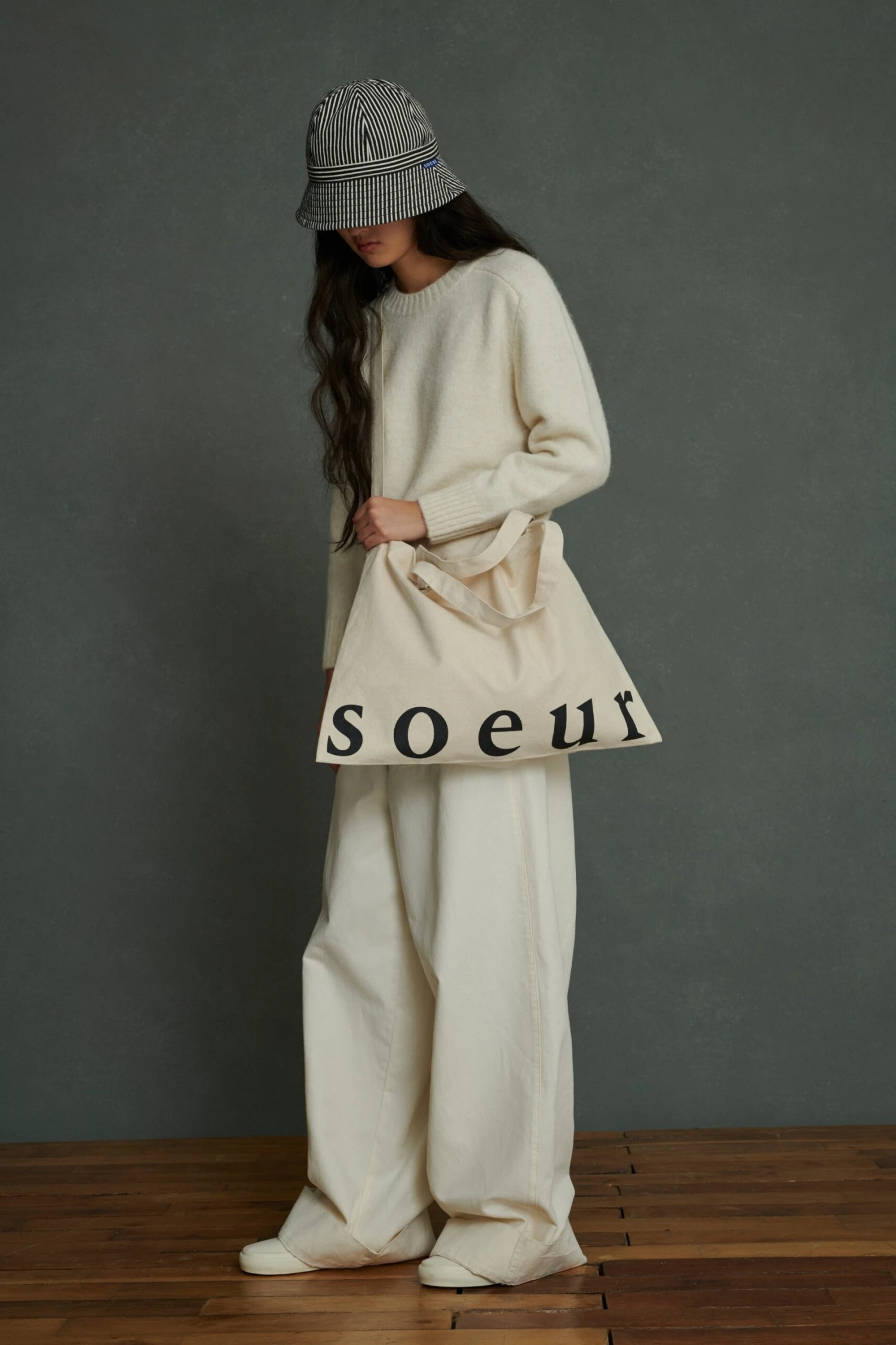 Soeur MAXI TOTE BAG 4 Soeur MAXI TOTE BAG – Image 2