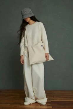 Soeur MAXI TOTE BAG 12 Soeur MAXI TOTE BAG -Soeur 07 010 ENVIE1 VAGABOND ALEX POTTI1 TOTEBAG1 0082