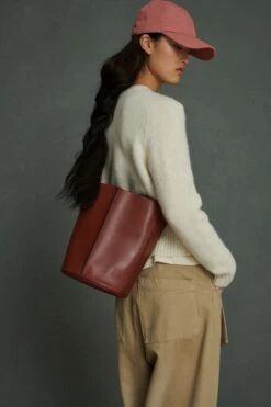 Soeur SAC SAUL MINI 12 Soeur SAC SAUL MINI -Soeur 07 012 LYNE1 VOLAGE ALEX SAUL1 SERENA1 0047