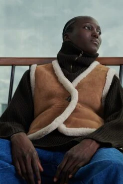 Soeur GILET SANS MANCHES PYRENEES 16 Soeur GILET SANS MANCHES PYRENEES -Soeur 10 027 PYRENEES VISBY THABOR SAUVAGE 0041 49d8cf1d c836 4182 8d73 55ad3c636cf4