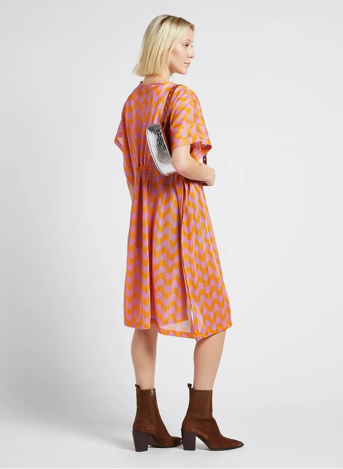 LA LILI - Sac Banane En Cuir Embossé | Argent 5 LA LILI - Sac Banane En Cuir Embossé | Argent – Image 3