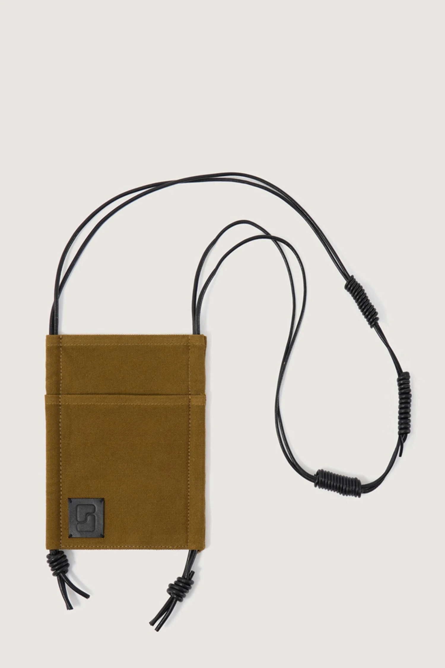 Soeur POCHETTE AUGUST 3 Soeur POCHETTE AUGUST